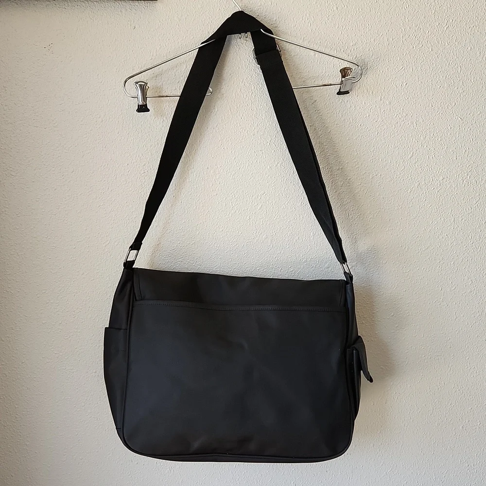 Emporio Armani Messenger Bag Shoulder & Crossbody Tote